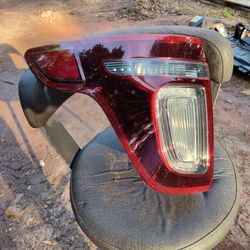 Driver Side Tail Light For 2013 To 2015 Ford Explorer OEM Part Excellent Condition