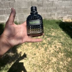 Valentino UOMO Green Stravganza Cologne