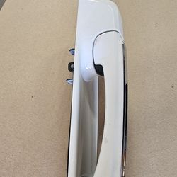 22 Dodge Ram 2500 Handle