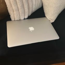 MacBook Air