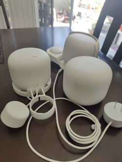 Nest Wifi by Google. Mesh Wireless Network