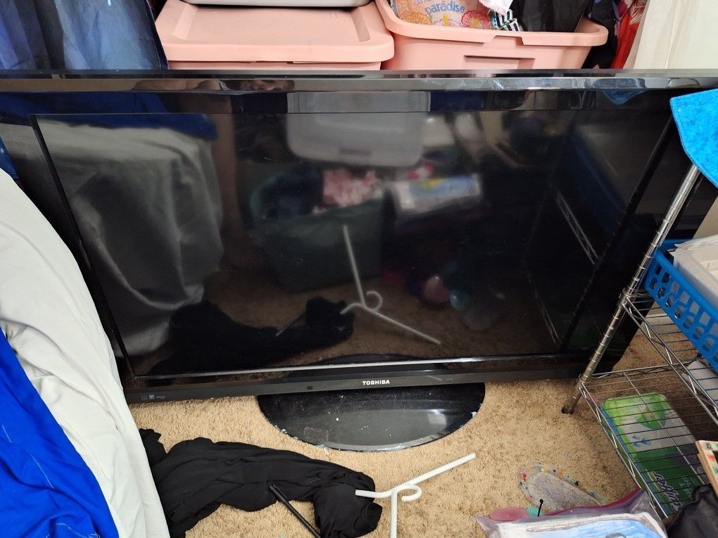 55' Toshiba Tv Plus 65 In Smart TV Bonus