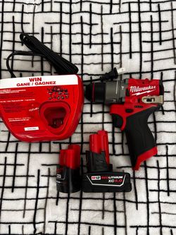 Hammer drill kit m12 Milwaukee fuel