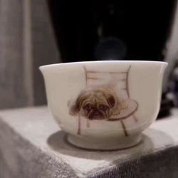 "Xiaoqiantang" porcelain work "Let me See Again", the raw material is natural porcelain clay, the pr