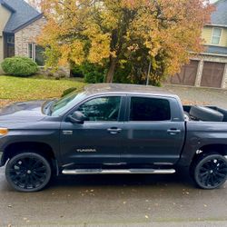 2018 Toyota Tundra CrewMax