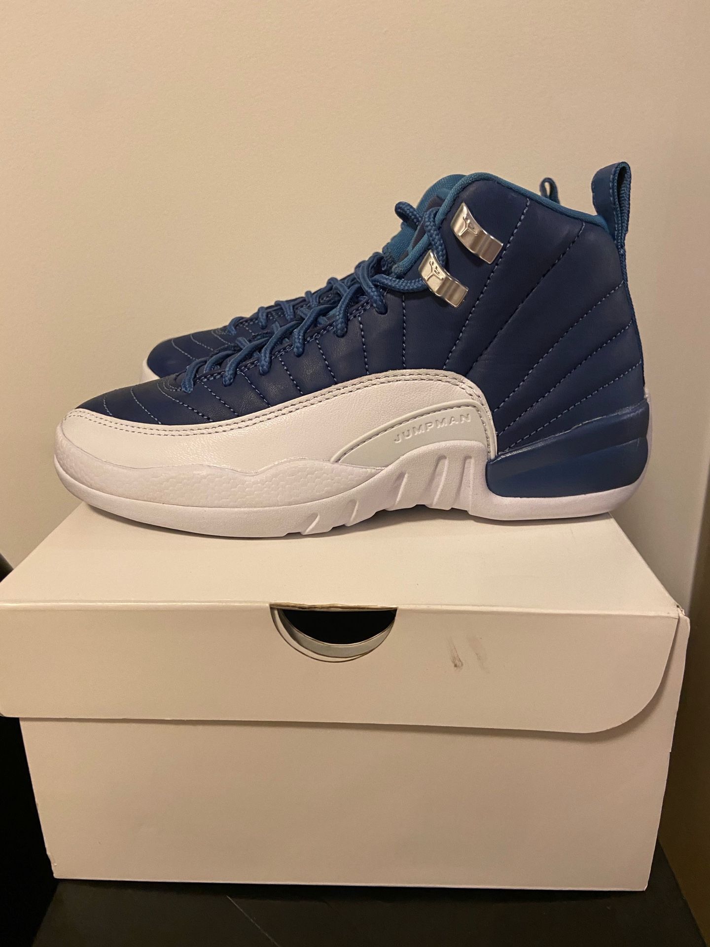 Jordan 12 Indigo