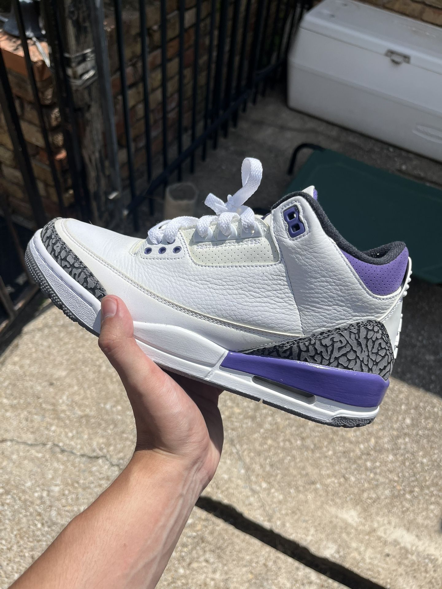 Dark iris Jordan 3- Size 8.5M