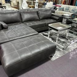 $10 Payment 🩸 Hot Deal 🤝Nokomis 2 Piece Sectional with Chaise 