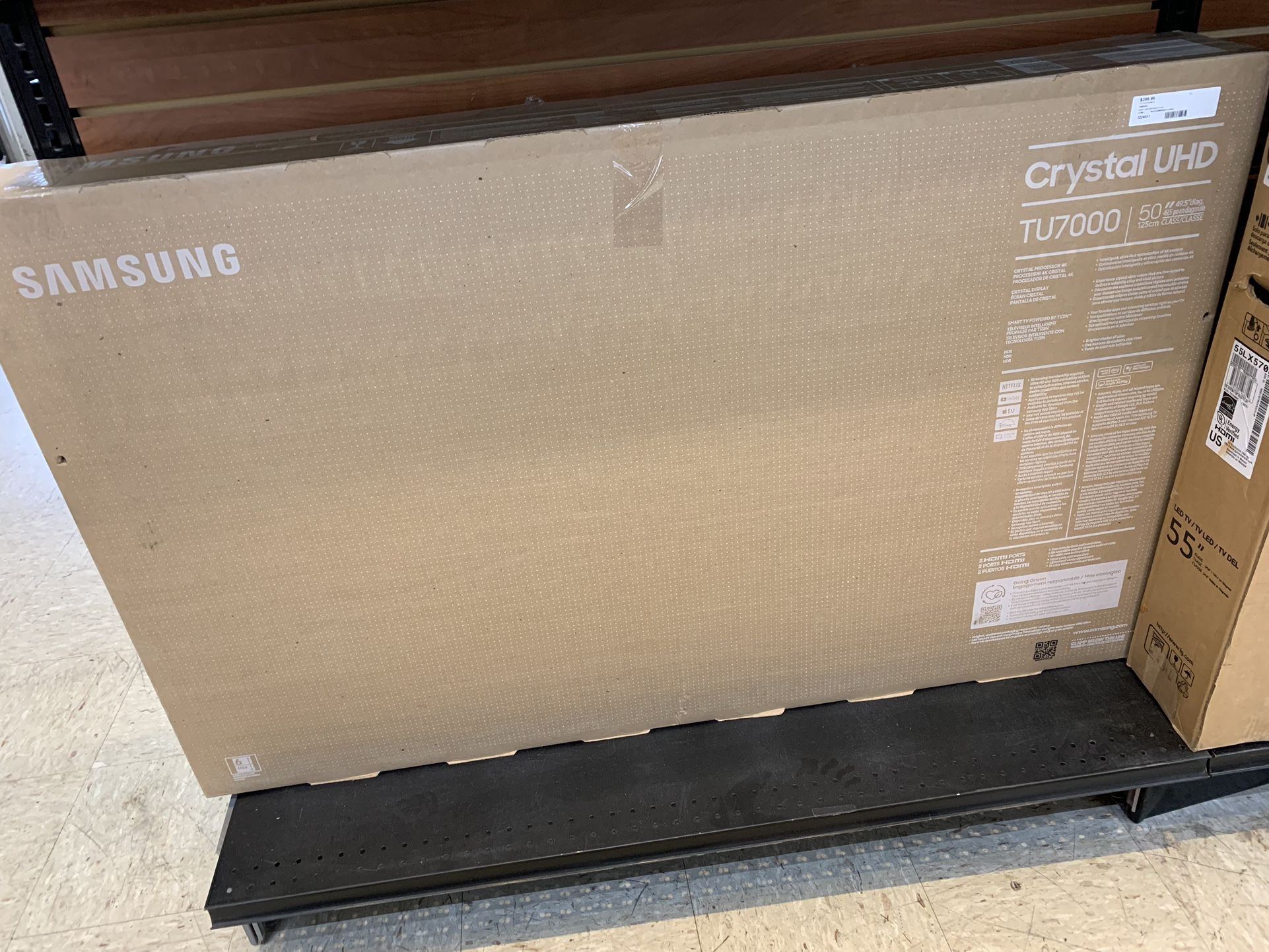 SAMSUNG 50-inch TU-7000 Series Class Smart TV | Crystal UHD - 4K HDR | UN50TU7000FXZA, 2020 Model