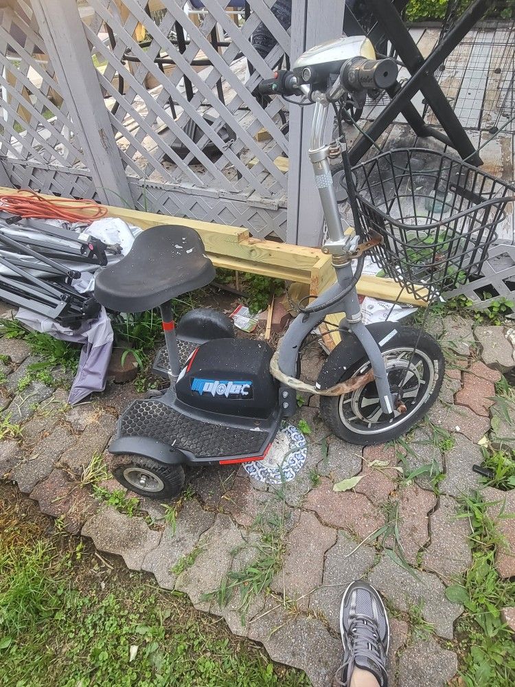 Moto Tech Scooter