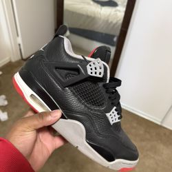 Air Jordan 4 Retro ‘Bred Reimagined 