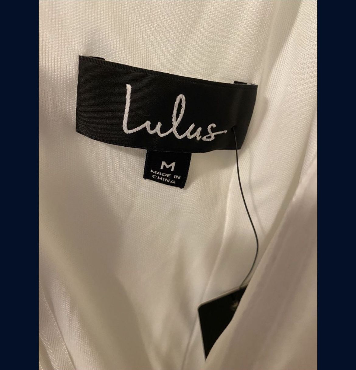 NEVER WORN Lulu ‘s Make An Entrance Wedding Dress Size Medium