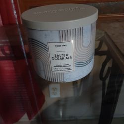 New Bath And Body Candle