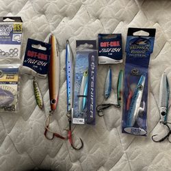 Fishing Box With Jigs, Swivels And Solid Rings