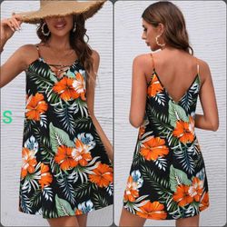 New women’s dress size small