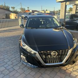 Nissan Altima