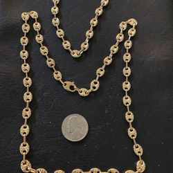 10kt Gold Gucci Necklace Bracket Set 23.9 Gram  24 Inches 
