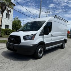 2019 Ford Transit 250 Medium Roof Cargo Van 