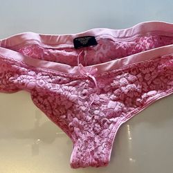 Victoria’s Secret HipHugger Panty– Size S