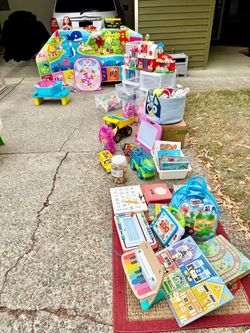 Yard Sale - Fri 9/18 & Sat 9/19 (10am - 3pm)