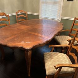 Dinning Room Table 