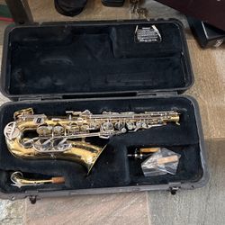 Selmer Bundy Alto Saxophone 