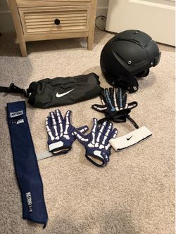 Football gear (rival gloves) (YOUTH F7) (hand warmer) towel