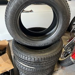 255/60/17 Bridgestone Alenza Set Of 4
