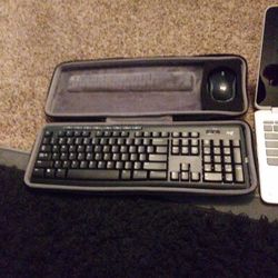 HP Chrome Book 360 And Wireless Key Board Bundle