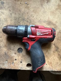 drill Milwaukee