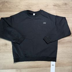 Black Alo Crewneck