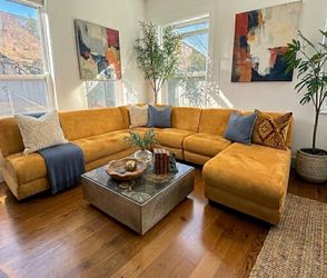 LANE FURNITURE 5- PIECE SECTIONAL (FREE DELIVERY)(CLIFTON HEIGHTS PA 19018)