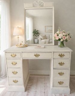 Vintage Cottage Style Vanity / Writing Desk Set ✨