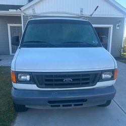 2006 Ford E-250