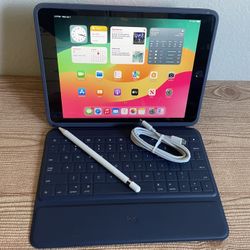 Apple iPad 7th Generation 128GB With Logitech Keyboard and Pencil 