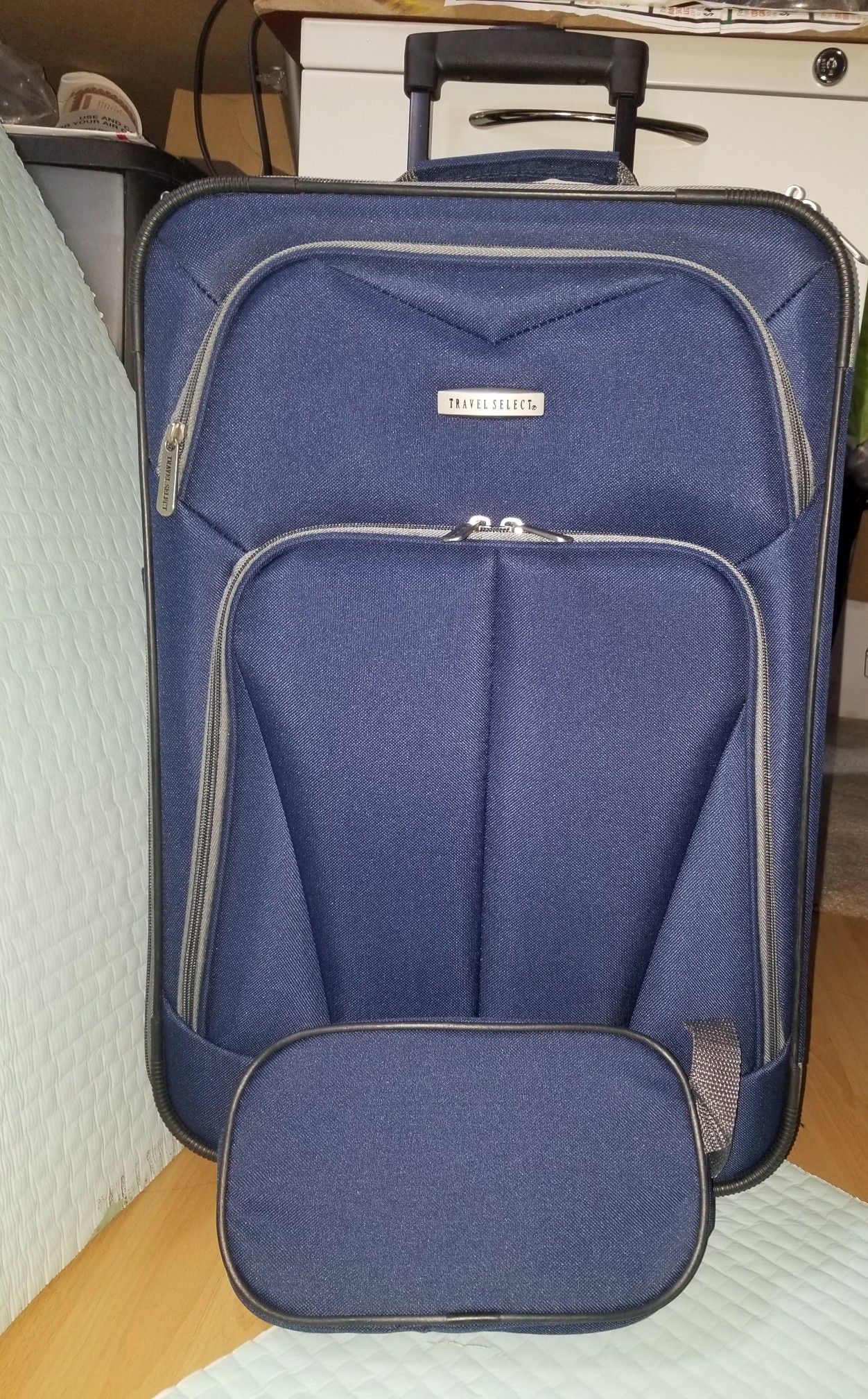 Travel Select Kingsway Small Carry-on