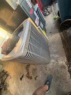 R22 condenser 3.5 tons 2013