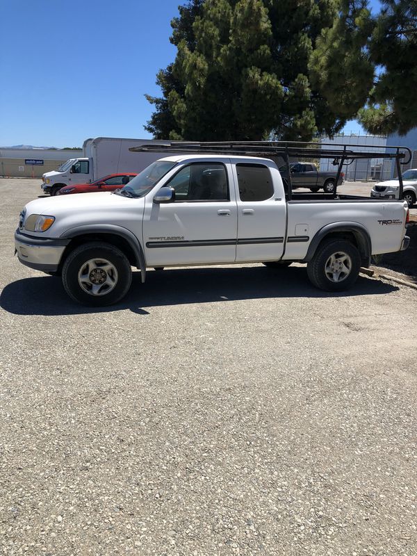 Toyota Tundra 4.7 four wheel drive clean reg up to date for Sale in