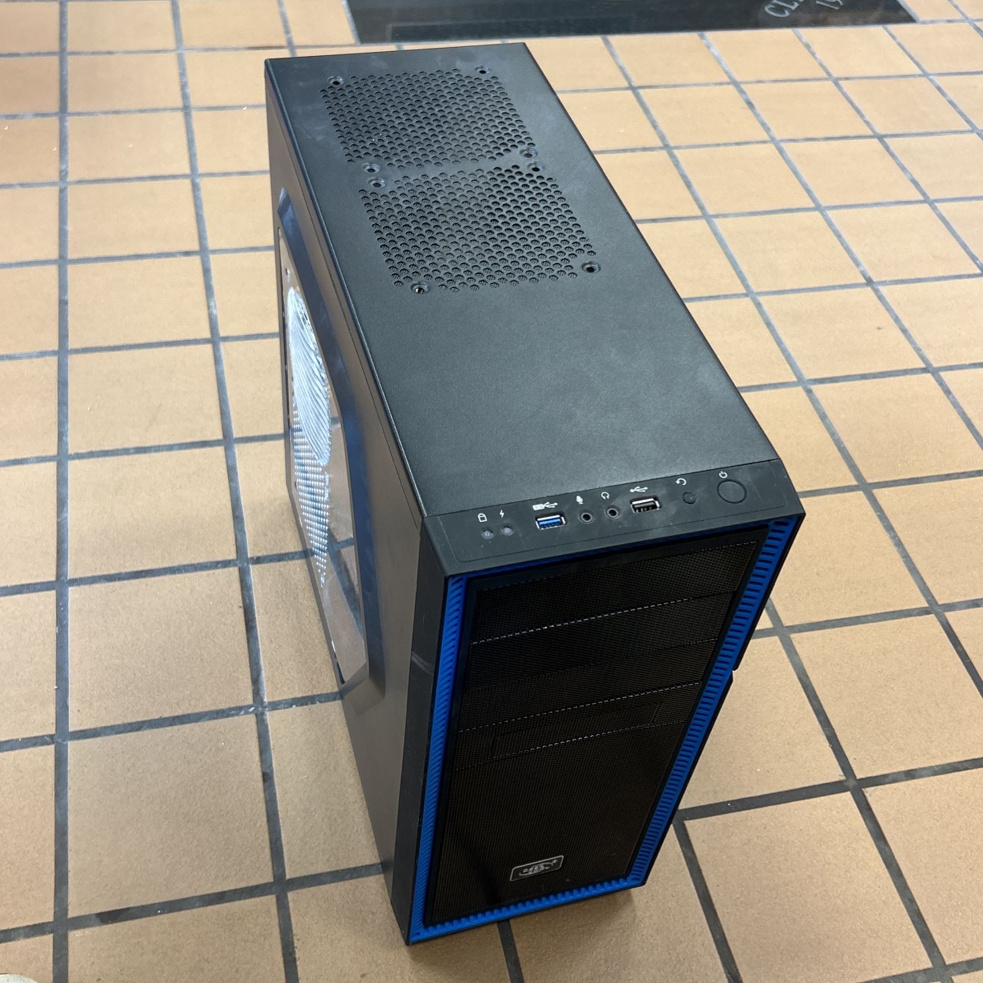 Deep Cool Pc Case And Power Supply 