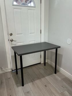 Gray desk work 39 W x 24 L x 29 H inches