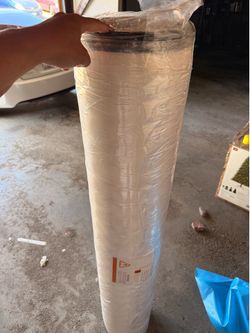Queen matress 12 inch