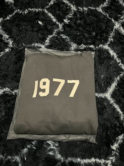 Authentic Fear of God ESSENTIALS Iron NWT Sz XL