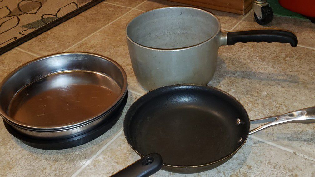 pots n pans and bowls