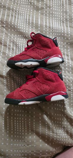 Toddler Jordan 6 retro
