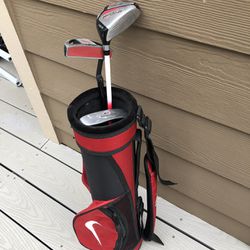 Kids Golf Bag And Clubs 