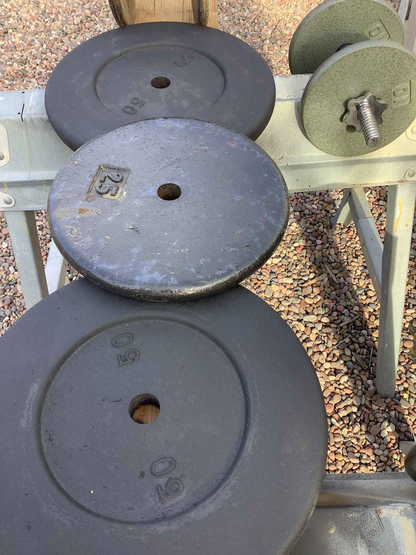 170+ POUNDS OF STEEL WEIGHTS ,,ONLY $ 130.  INCLUDING 4 INTERLOCKING MATS.  