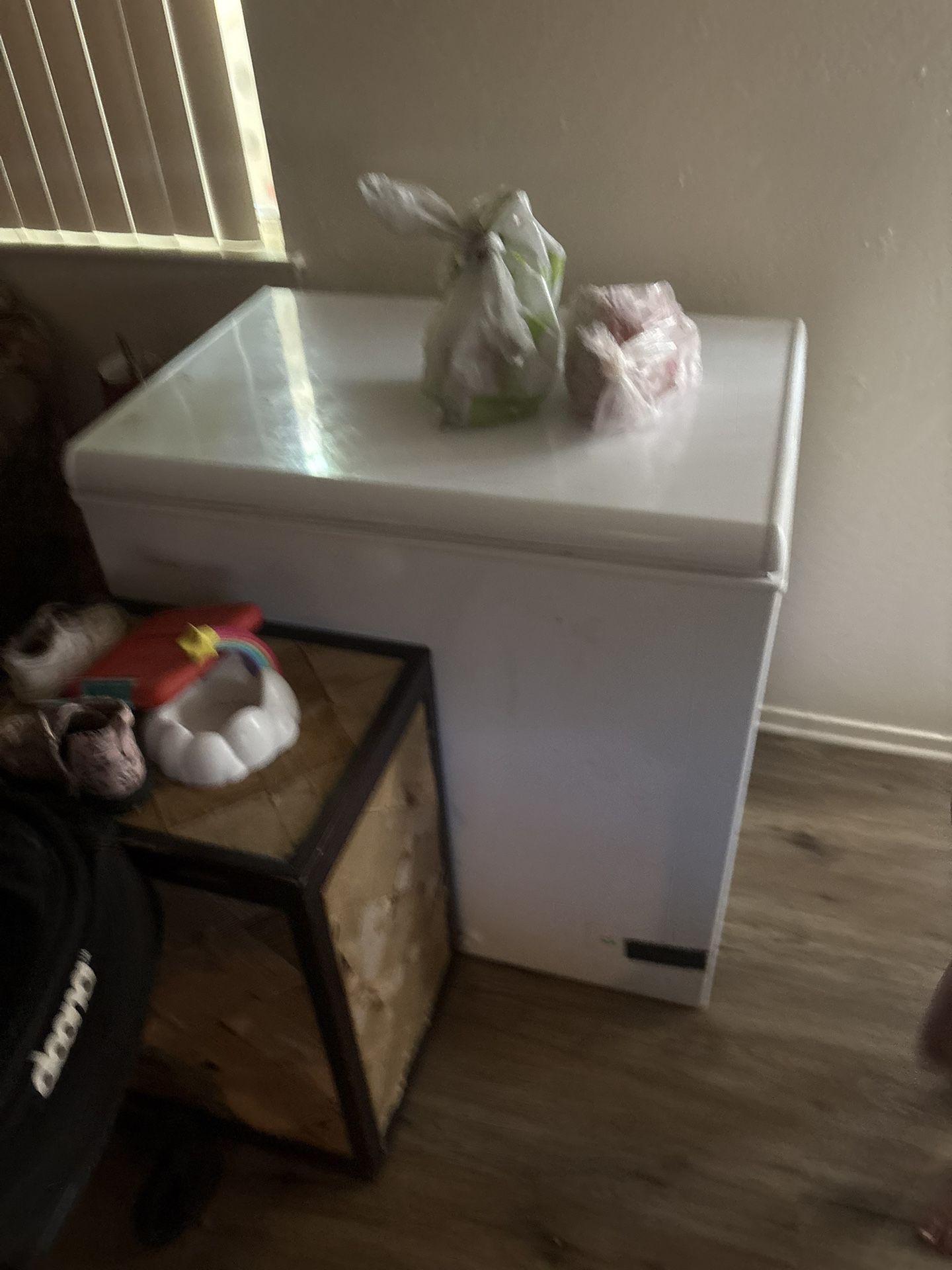 Deep freezer