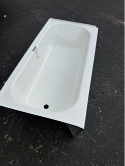 Maax Pro Steel XD 30-in x 60-in Left Drain White Porcelain Enameled Steel Rectangle Alcove Soaking
