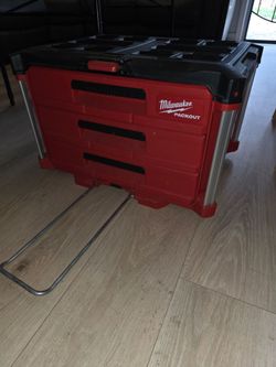Milwaukee packout 3 drawers tool box with mechanic tools