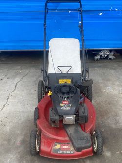 Toro 149cc self propelled  lawn mower